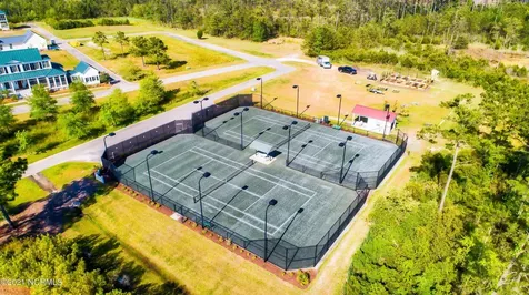 126 Oyster Point Road Oriental NC 28571