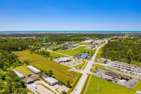 000 Live Oak/ Pinners Point Road Beaufort NC 28516