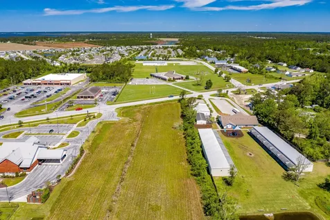 000 Live Oak/ Pinners Point Road Beaufort NC 28516