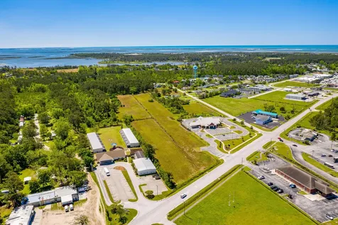000 Live Oak/ Pinners Point Road Beaufort NC 28516