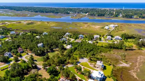 3390 Turnbuckle Lane SE Southport NC 28461