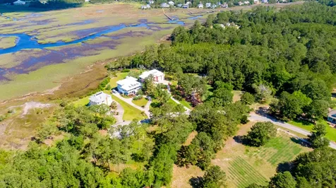 3391 Turnbuckle Lane SE Southport NC 28461