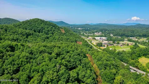 99AC Highway 74/19-129 Murphy NC 28906