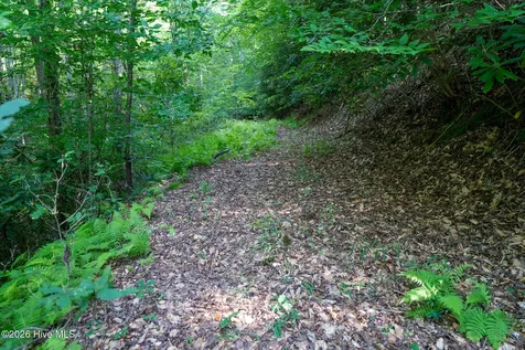 99AC Highway 74/19-129 Murphy NC 28906
