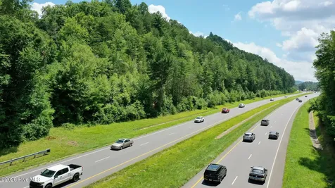 99AC Highway 74/19-129 Murphy NC 28906