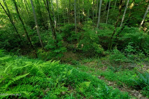 99AC Highway 74/19-129 Murphy NC 28906