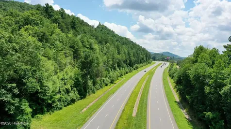 99AC Highway 74/19-129 Murphy NC 28906