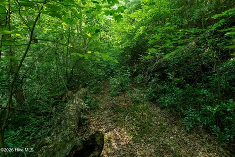 99AC Highway 74/19-129 Murphy NC 28906