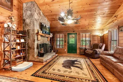 614 Rockridge Road Murphy NC 28906
