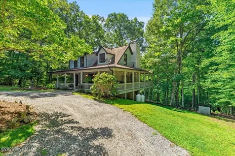 808 Granite Drive Hayesville NC 28904