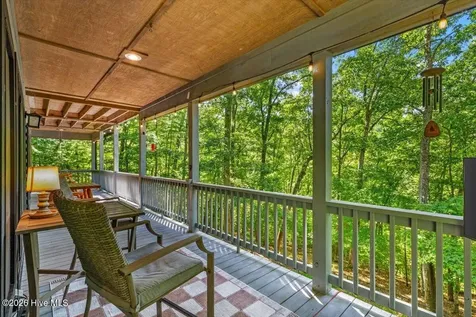 808 Granite Drive Hayesville NC 28904