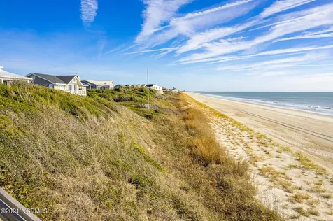 581 Forest Dunes Drive Pine Knoll Shores NC 28512