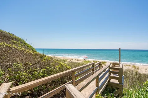 581 Forest Dunes Drive Pine Knoll Shores NC 28512