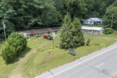 19853 W Us 64 Murphy NC 28906