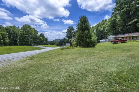 19853 W Us 64 Murphy NC 28906