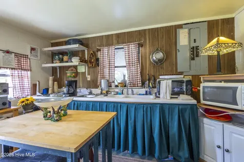 19853 W Us 64 Murphy NC 28906