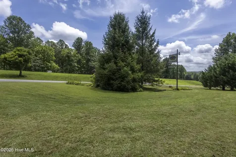 19853 W Us 64 Murphy NC 28906