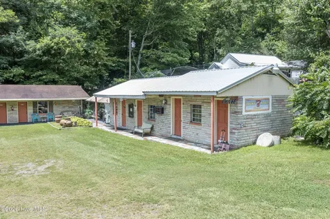 19853 W Us 64 Murphy NC 28906