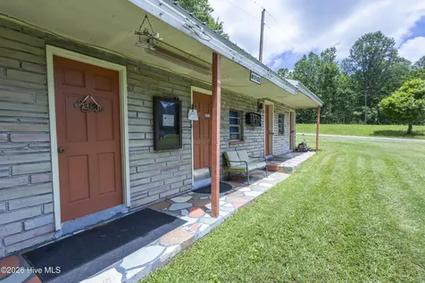 19853 W. Us 64 Murphy NC 28906