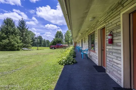 19853 W. Us 64 Murphy NC 28906