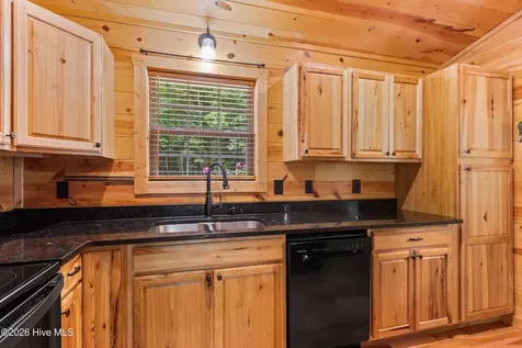 225 Dawsons Lane Murphy NC 28906