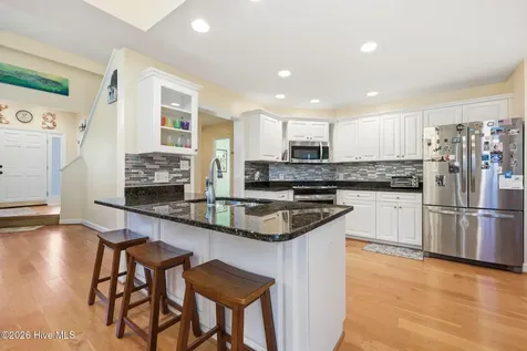 8725 Plantation Drive Emerald Isle NC 28594