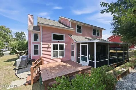 8725 Plantation Drive Emerald Isle NC 28594