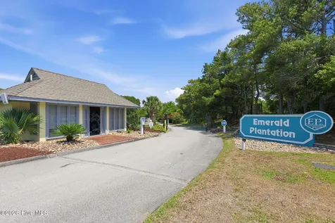 8725 Plantation Drive Emerald Isle NC 28594