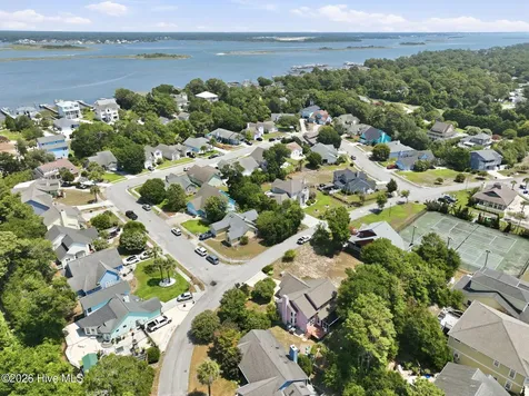8725 Plantation Drive Emerald Isle NC 28594