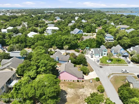 8725 Plantation Drive Emerald Isle NC 28594