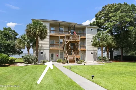 8632 Emerald Drive Emerald Isle NC 28594
