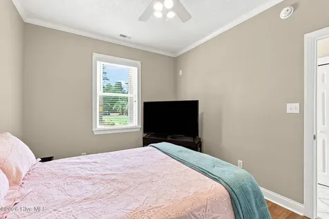 8632 Emerald Drive Emerald Isle NC 28594