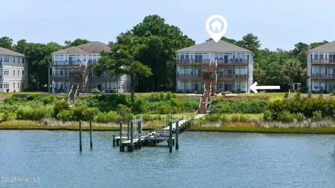 8632 Emerald Drive Emerald Isle NC 28594