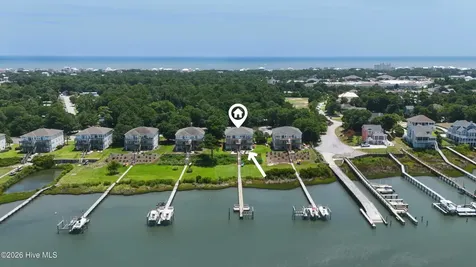 8632 Emerald Drive Emerald Isle NC 28594