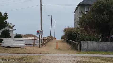 1918 W Fort Macon Road Atlantic Beach NC 28512