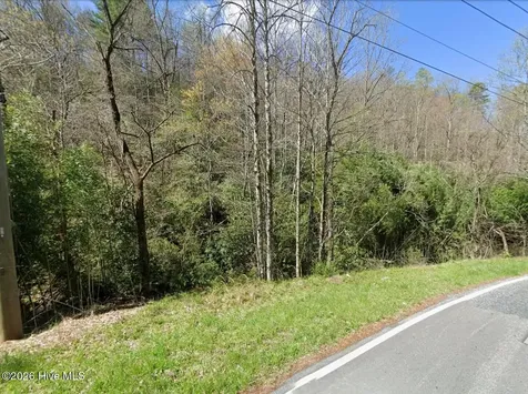 500 Hensley Cemetery Road Whittier NC 28789