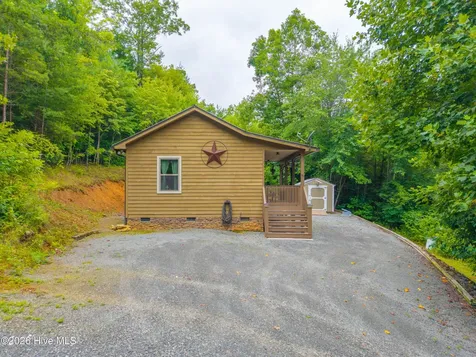 40 Refuge Ridge Road Murphy NC 28906
