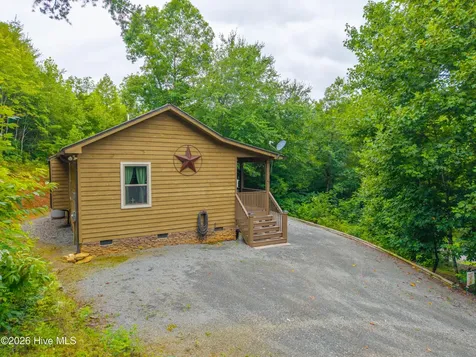 40 Refuge Ridge Road Murphy NC 28906