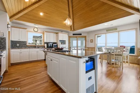 1231 Atlantic Avenue Corolla NC 27927