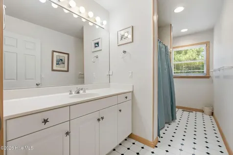 1231 Atlantic Avenue Corolla NC 27927