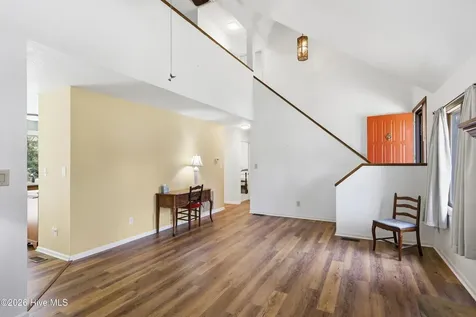 704 Meadow Court Morehead City NC 28557