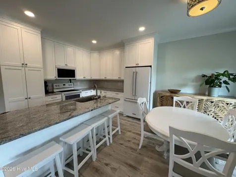 107 Star Lake Circle Cape Carteret NC 28584
