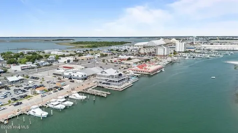 812 Shepard Street Morehead City NC 28557
