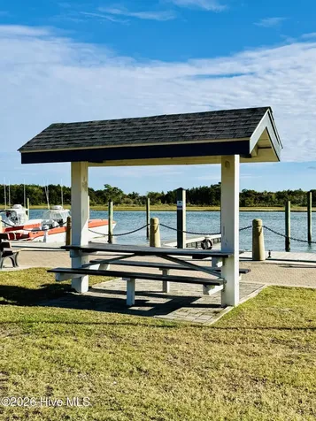 812 Shepard Street Morehead City NC 28557