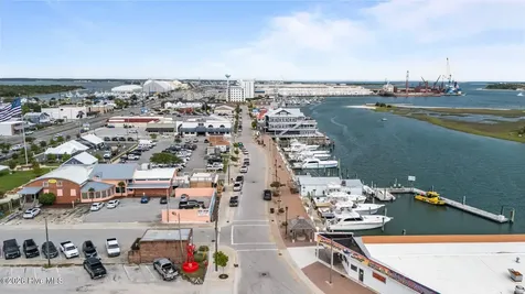 812 Shepard Street Morehead City NC 28557