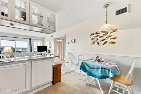 1904 E Fort Macon Road Atlantic Beach NC 28512