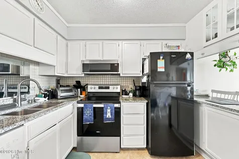1904 E Fort Macon Road Atlantic Beach NC 28512