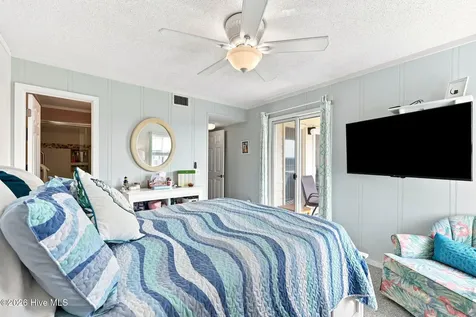 1904 E Fort Macon Road Atlantic Beach NC 28512