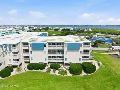 1904 E Fort Macon Road Atlantic Beach NC 28512