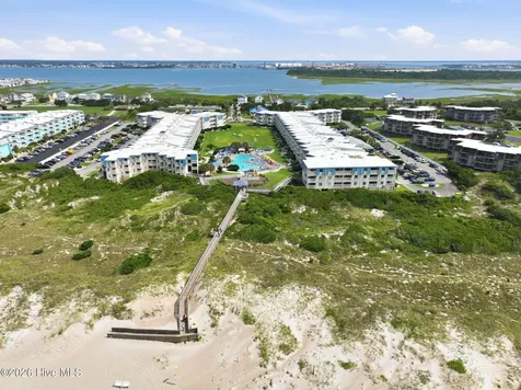 1904 E Fort Macon Road Atlantic Beach NC 28512